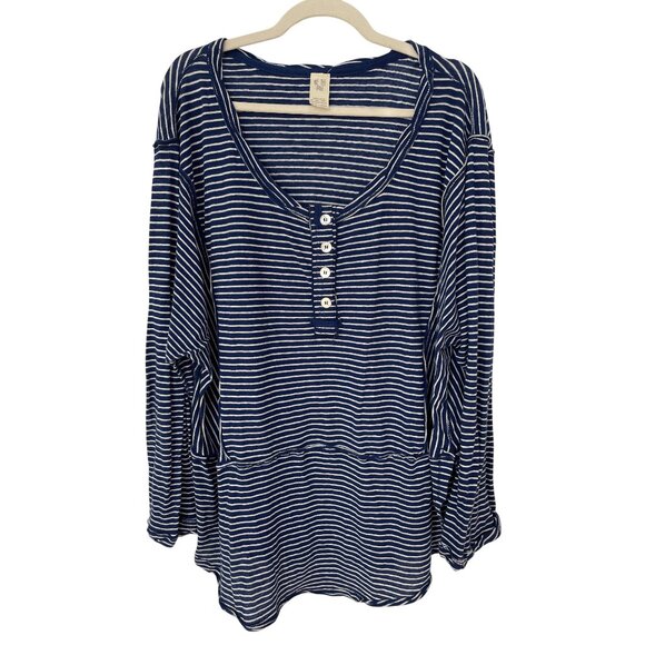 We The Free Henley Top Size Large Striped Long Sleeve Blue White Comfy Nautical - Picture 2 of 8